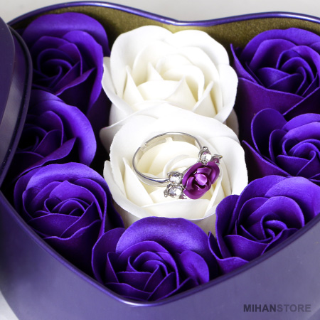عکس محصول پکیج کادویی انگشتر و گل عطری طرح Love